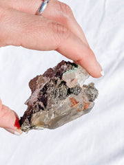 Quartz Natural Mineral Specimen Cluster 106g