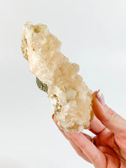 Stilbite Cluster Heart 562g
