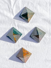 Bloodstone Pyramid | Large