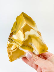 Mookaite Cut Base 650g