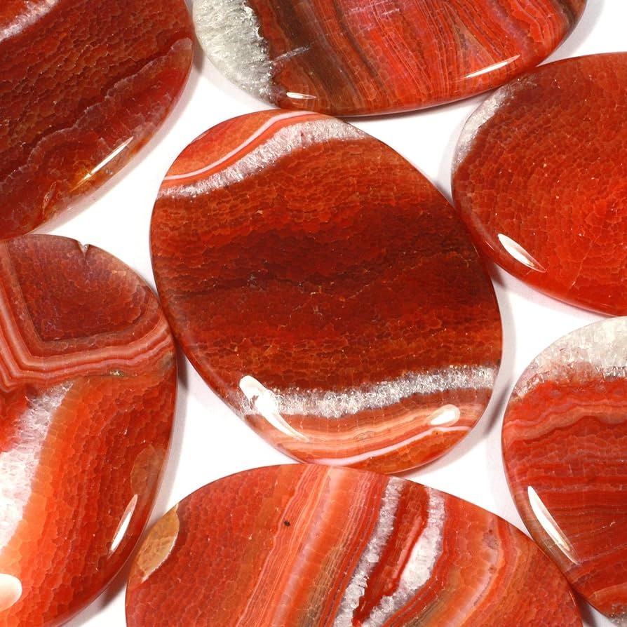 Agate for Protection: Warding Off Negative Energies and Influences
