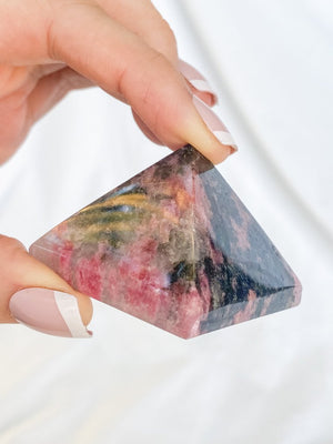 RHODONITE