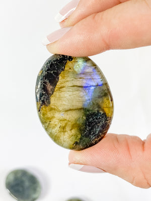 LABRADORITE