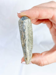 Kyanite Polished Point 57g