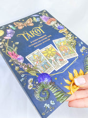 Tarot | A Guided Workbook to Unlock and Explore your Magickal Intuition