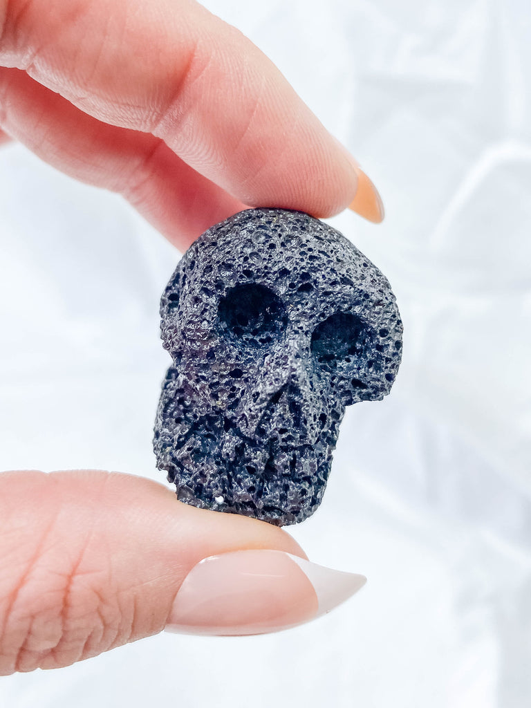 Lava Stone Skull | Small