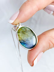 Labradorite Pendant Sterling Silver