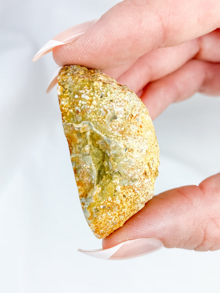 Agate ThunderEgg 43g