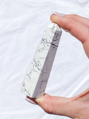 Howlite Polished Point 103g