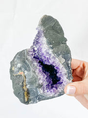 Amethyst CutBase Cluster 879g