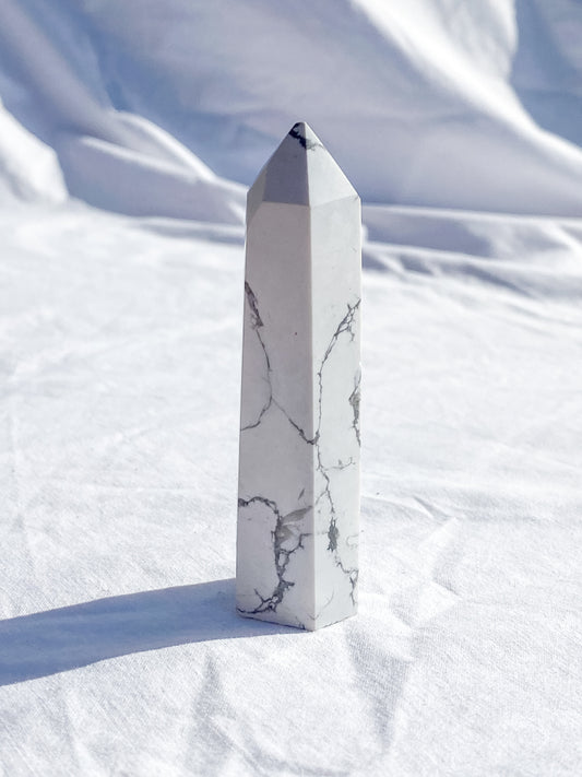 Howlite Polished Point 80g
