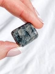 Larvikite Tumbles | Medium