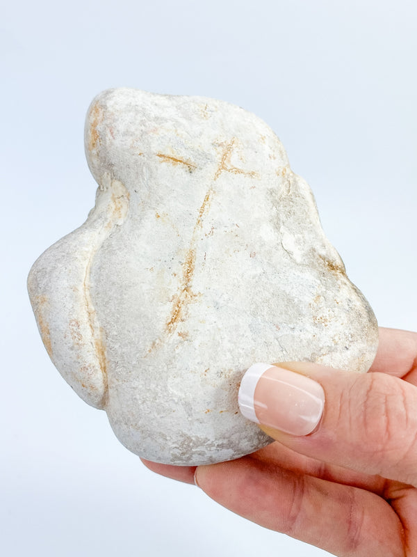 Menilite Goddess Stone Natural 338g