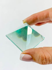 Green Obsidian Pyramid | Medium