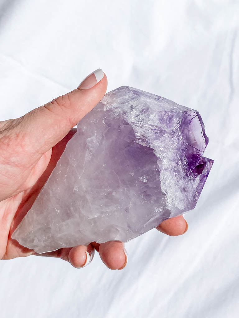 Amethyst Natural Point 402g