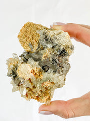 Brookite Mineral Specimen 207g
