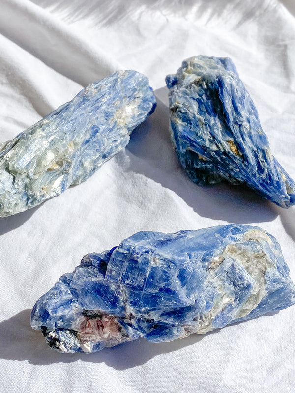 Blue Kyanite with Mica and Quartz Natural | X Large