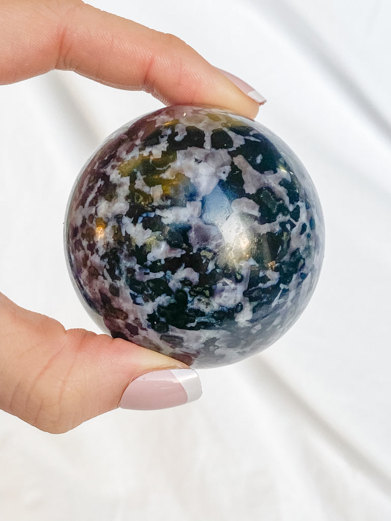 Gabbro Sphere | Large