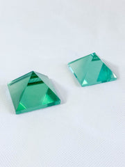 Green Obsidian Pyramid | Medium
