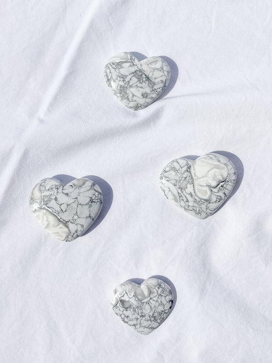 Howlite Heart | Medium