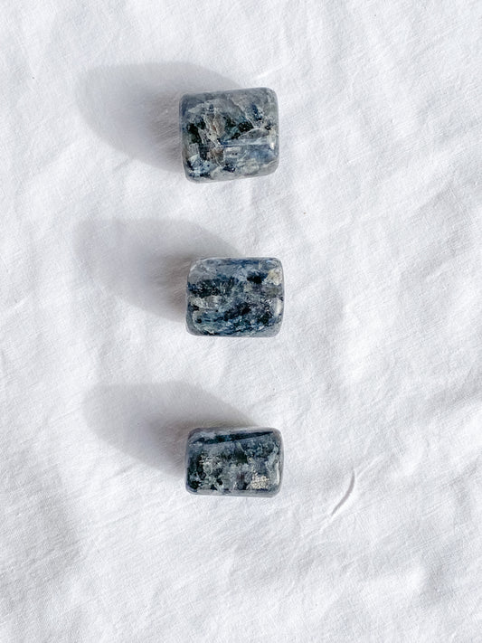 Larvikite Tumbles | Medium