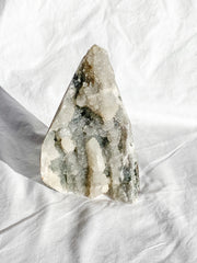 Chalcedony CutBase 1.3kg