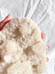 Apophyllite Druzy Cluster 1kg