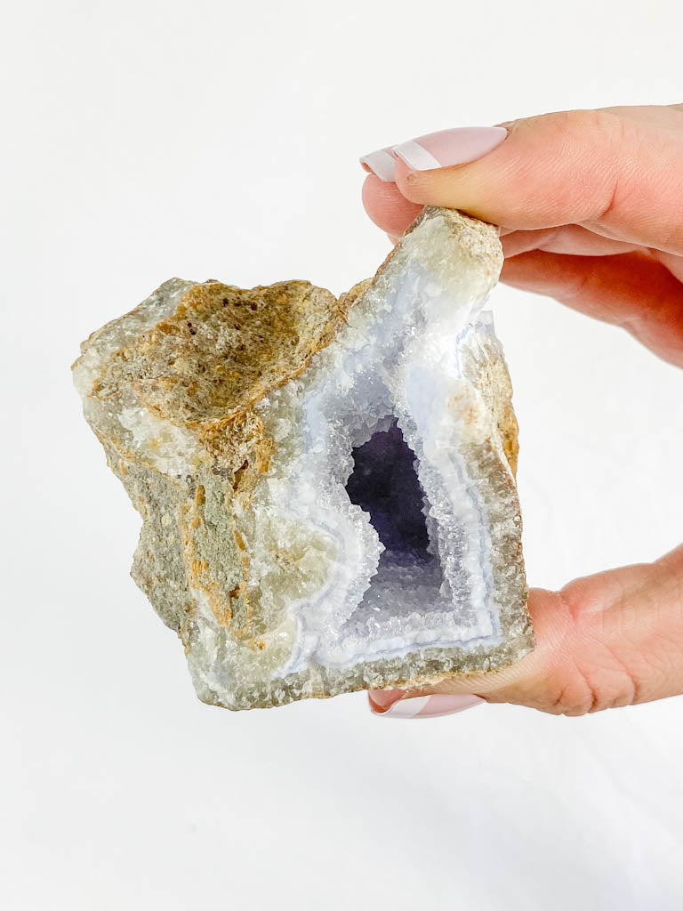 Blue Lace Agate Geode 260g