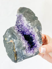 Amethyst CutBase Cluster 879g