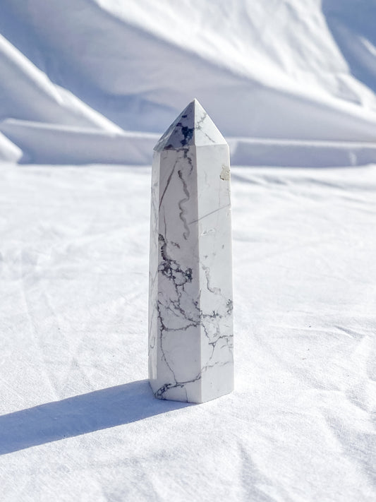 Howlite Polished Point 72g
