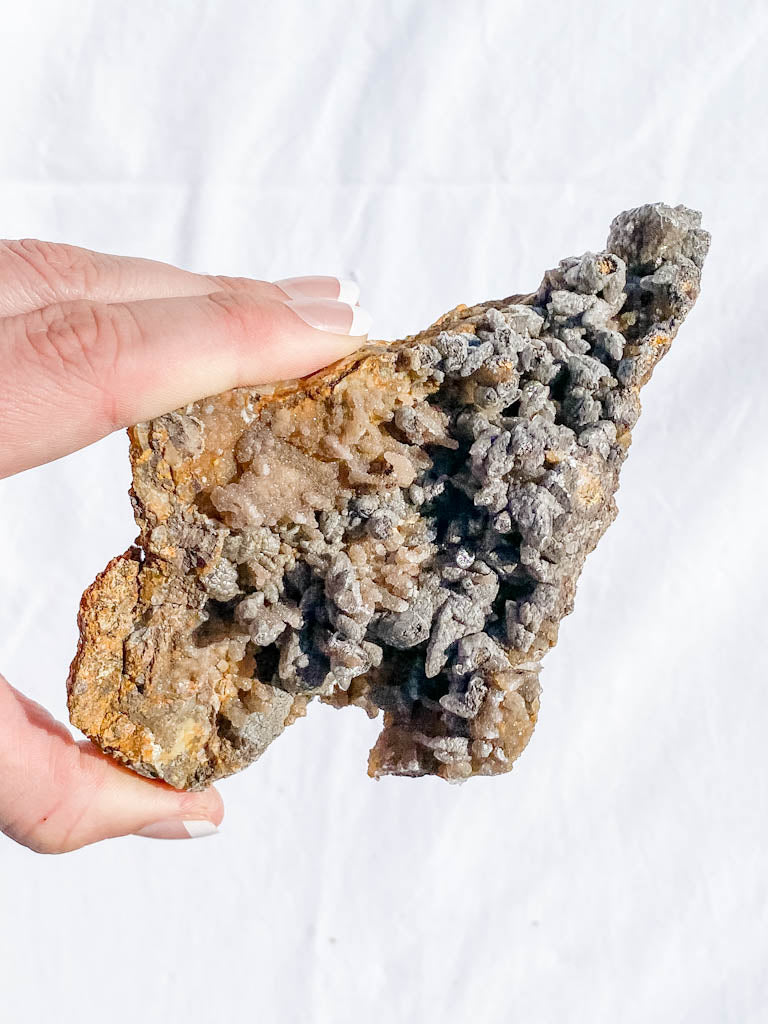 Quartz Natural Mineral Specimen Cluster 392g