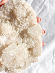 Apophyllite Druzy Cluster 1kg