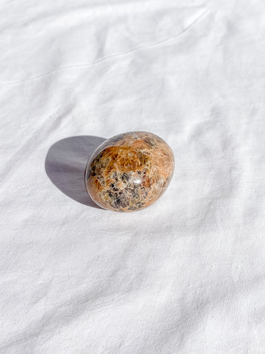 Madagascar Jasper Pebble 81g