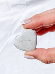 Howlite Heart | X Small