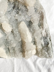 Chalcedony CutBase 1.3kg