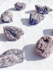 Lepidolite Natural | Medium